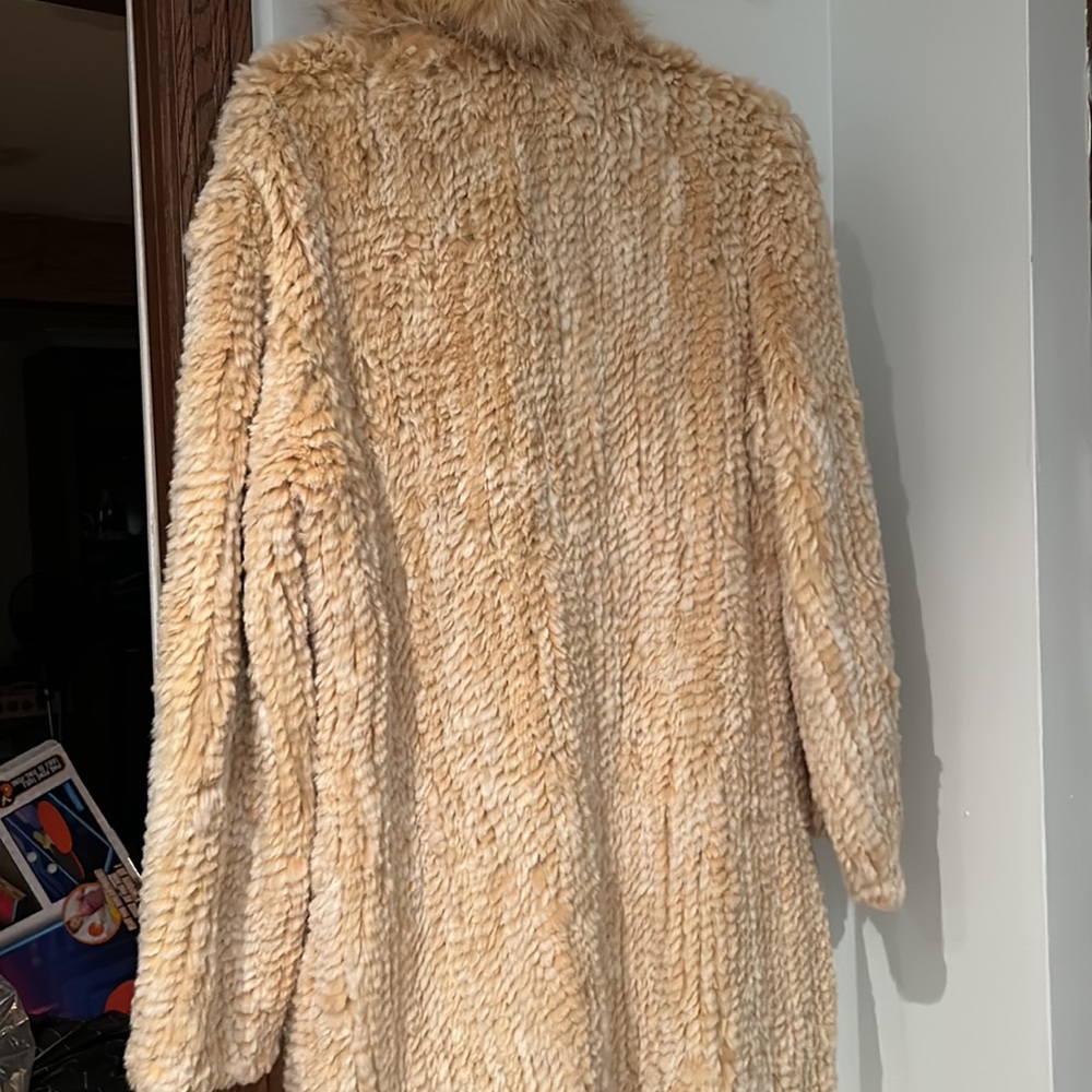 Fur coat - Picture 5 of 5